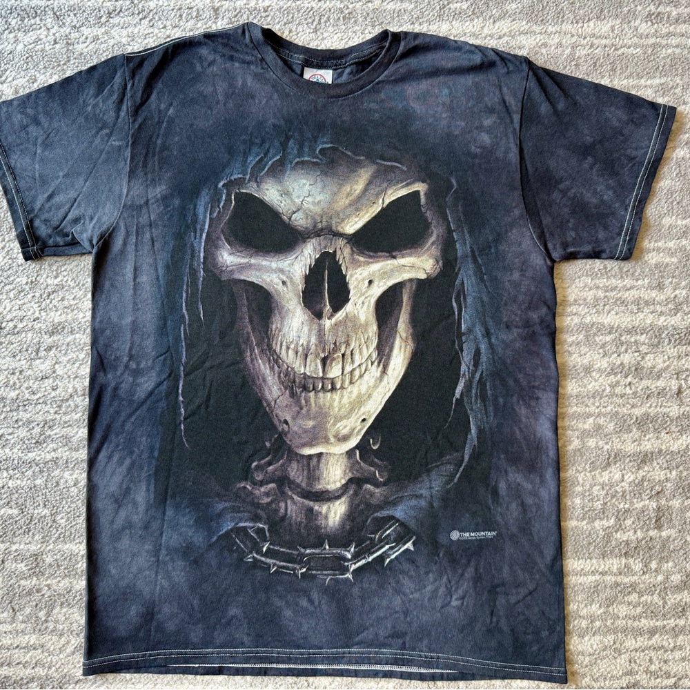 Black Skull The Mountain Shirt